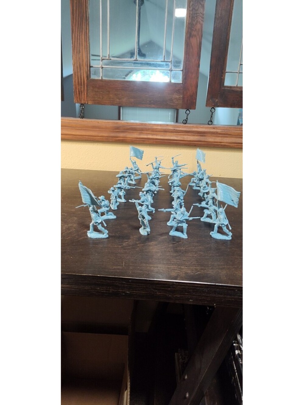 32pc Western Frontier Toy Soldiers Cowboys Fighters Riflemen Plastic Figures